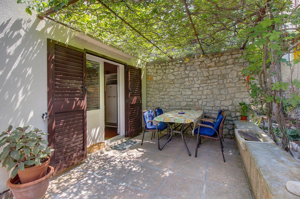 Holiday Home Villa Esperanca Veli Lošinj Buitenkant foto